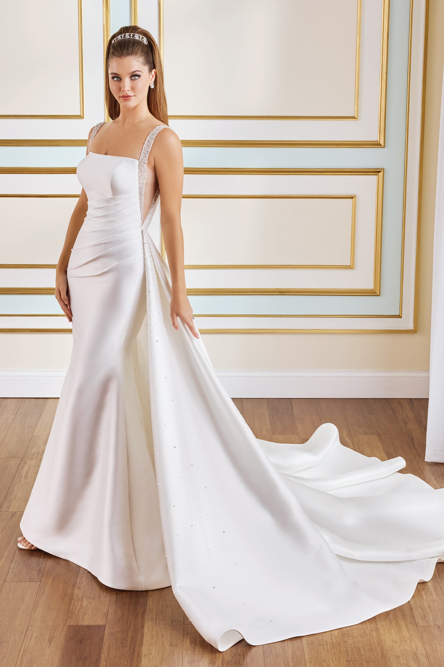 MT9105 Calla